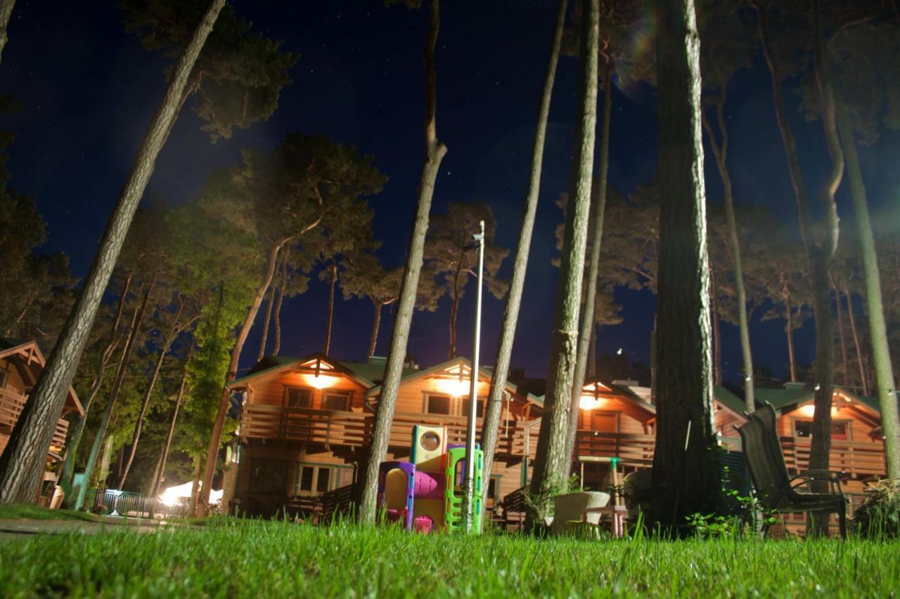 Natura Park Ustronie Morskie - Domki, Apartamenty Exterior foto